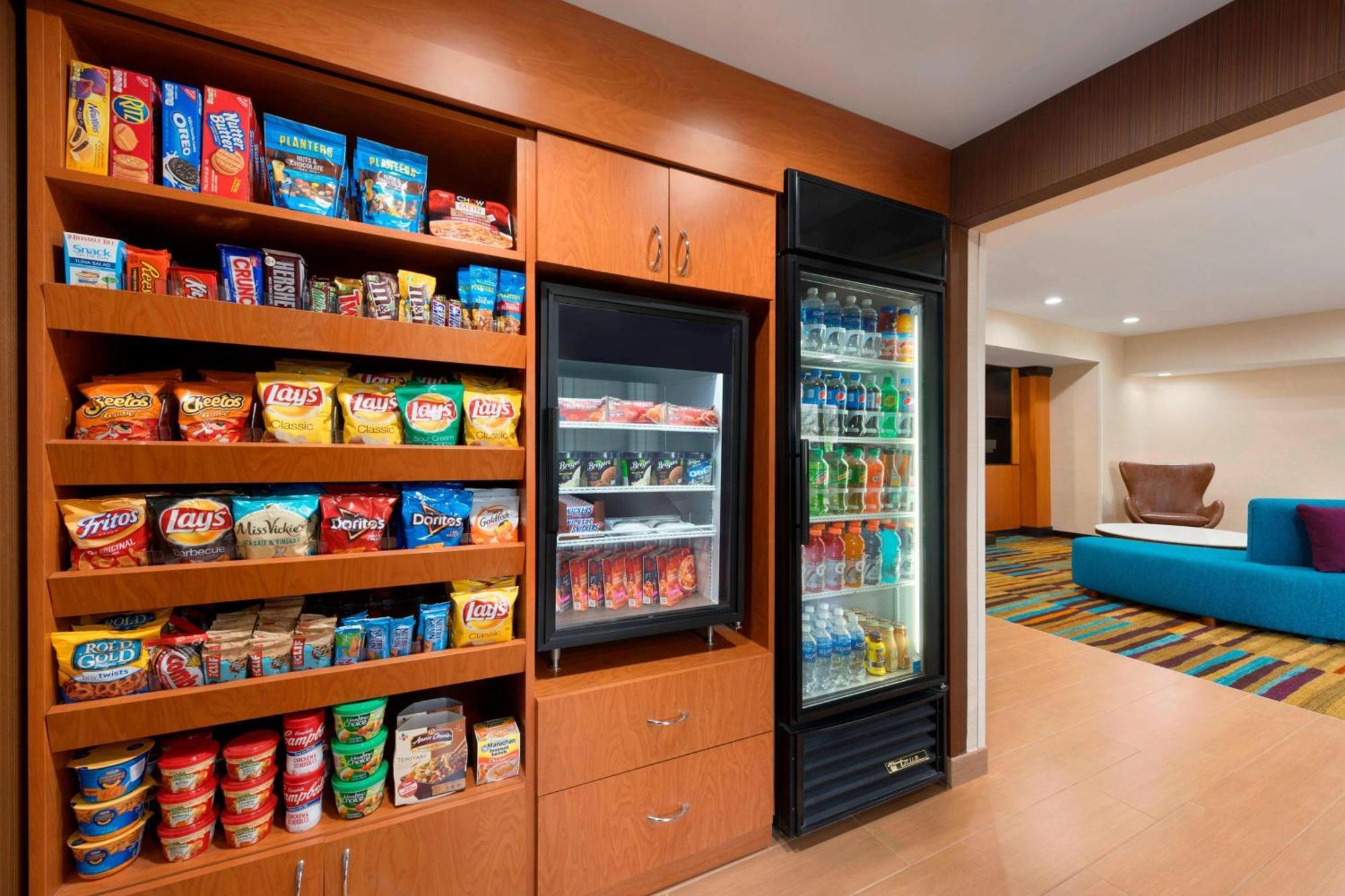 Fairfield Inn & Suites Hartford Manchester Esterno foto