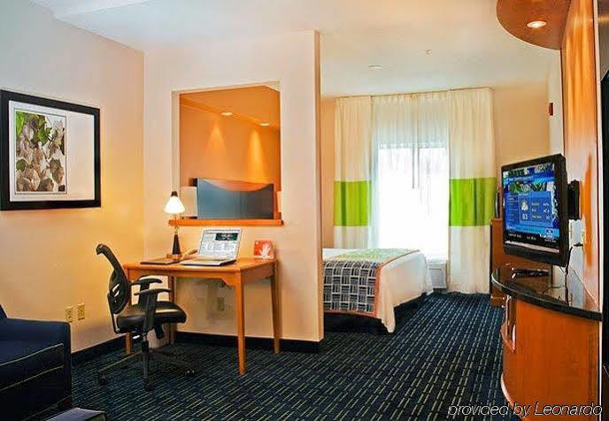 Fairfield Inn & Suites Hartford Manchester Esterno foto
